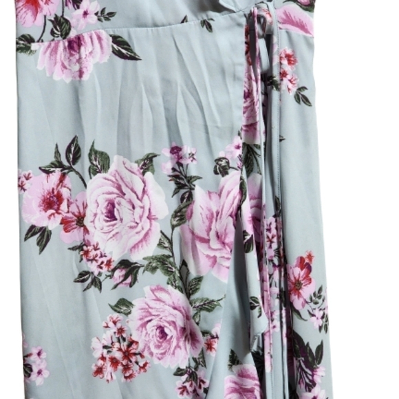 Floral crossbody wrap dress with ruffle size small - Picture 3 of 4